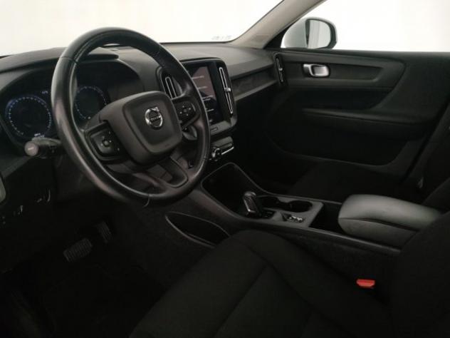 VOLVO XC40 T2 Geartronic Momentum Core rif. 23357224 - Foto 10