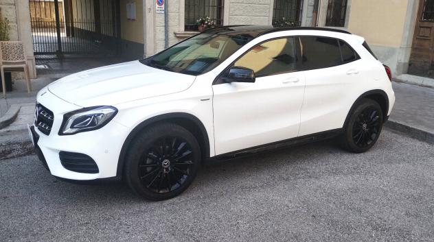 Mercedes-benz GLA 200 d Automatic Night Editin AMG Line - Foto 3