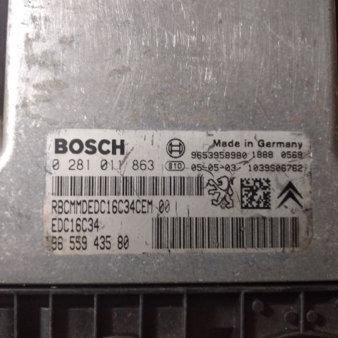 CENTRALINA MOTORE ECU PEUGEOT 307 C4 1.6HDI BOSCH CODE: 0281011863 - Foto 5