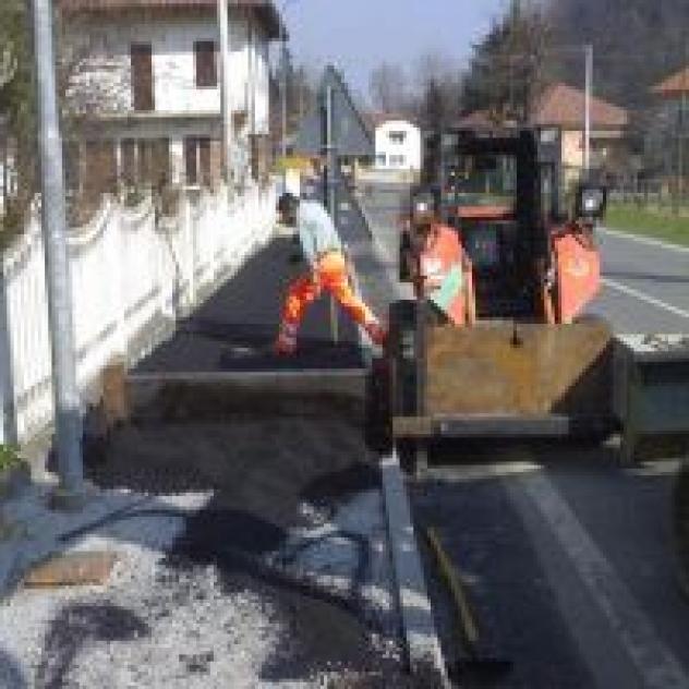 B.S.T. e TONENG EDIL - Foto 4