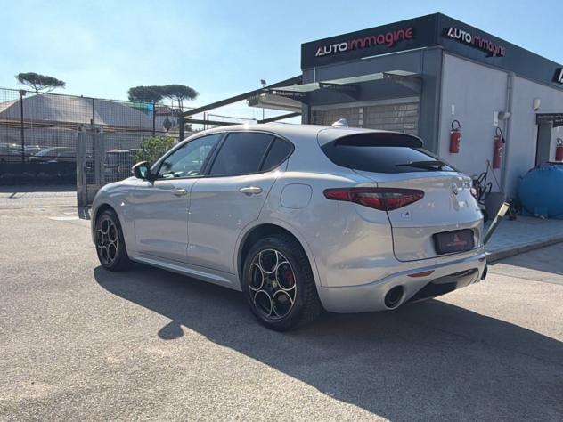 Alfa Romeo Stelvio Stelvio 2.2 t Veloce Q4 210cv auto - Foto 4