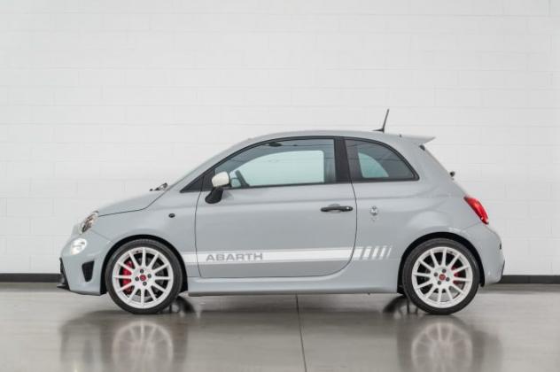 ABARTH 595 esseesse 70° 1.4 T-jet 180cv SABELT/AKRAPOVIC rif. 23983057 - Foto 10