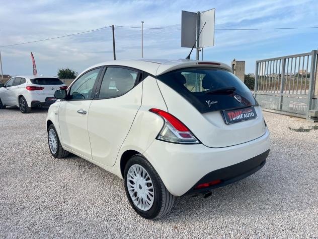 Lancia Ypsilon 1.2 69 CV 5 porte - Foto 7