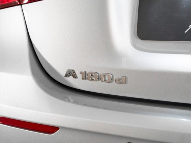 Mercedes-Benz Classe A Classe A 180 d Automatic AMG Line Extra - Foto 7