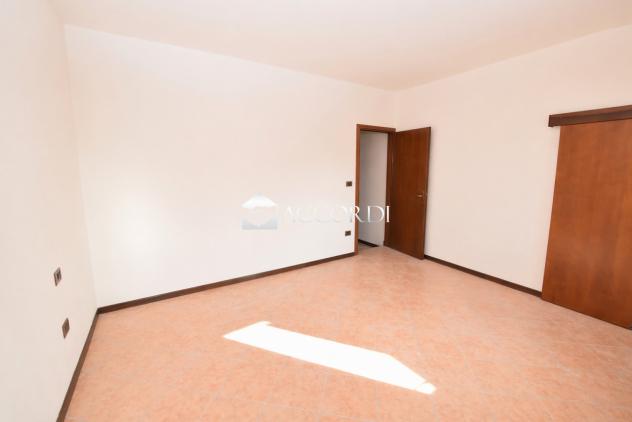 CASA AFFIANCATA di 4 vani e di 115 mq (GIAVERA DEL MONTELLO) rif. PE7B - Foto 14