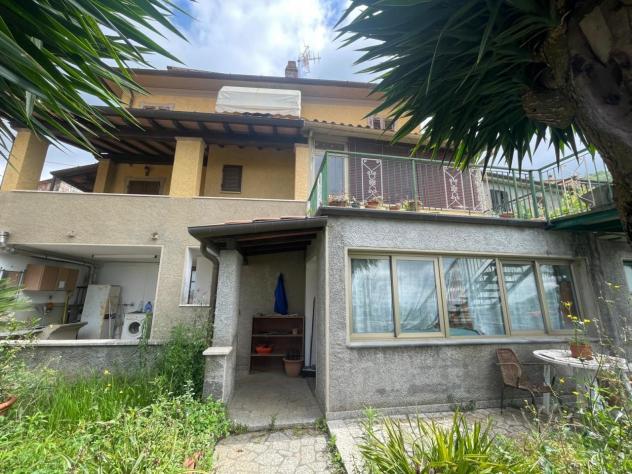 Porzione di casa in vendita a Pietrasanta - Foto 2