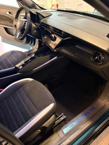 Alfa Romeo Junior Ibrida 1.2 eDCT6 ibrida Sport Speciale - Foto 10