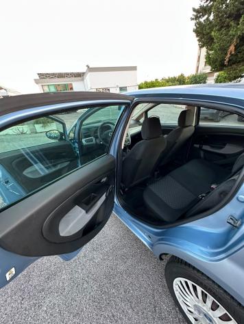 Fiat Punto 1.2 5 porte Active - Foto 10