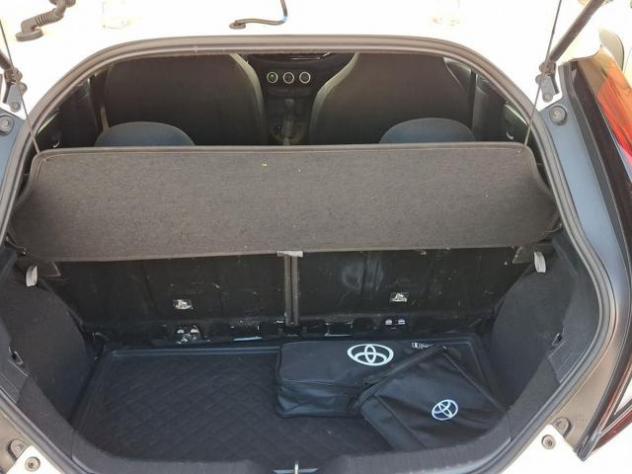 TOYOTA Aygo X 1.0 VVT-i 72 CV 5 porte Active S-CVT rif. 23968954 - Foto 6