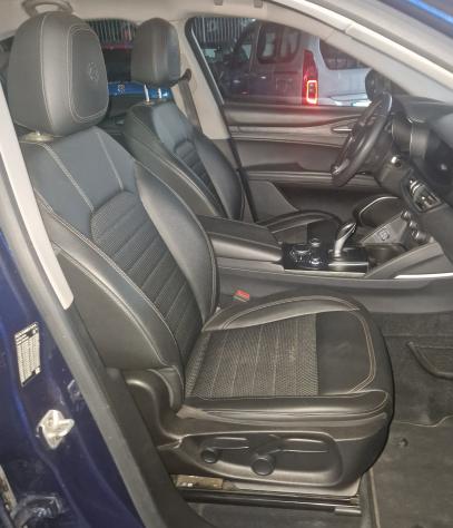 Alfa Romeo Stelvio Stelvio 2.2 t Executive Q4 210cv auto - Foto 8