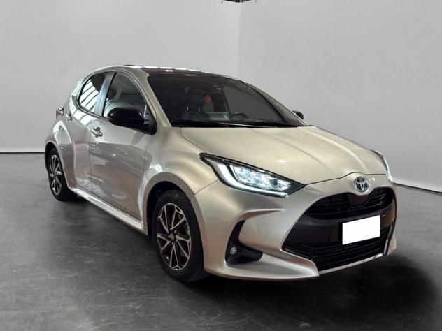 Toyota Yaris Yaris 1.5h Lounge