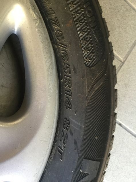 Vendo 2 gomme nuove 4 stagioni 175/65/R-14 - di ottima quality - Foto 3