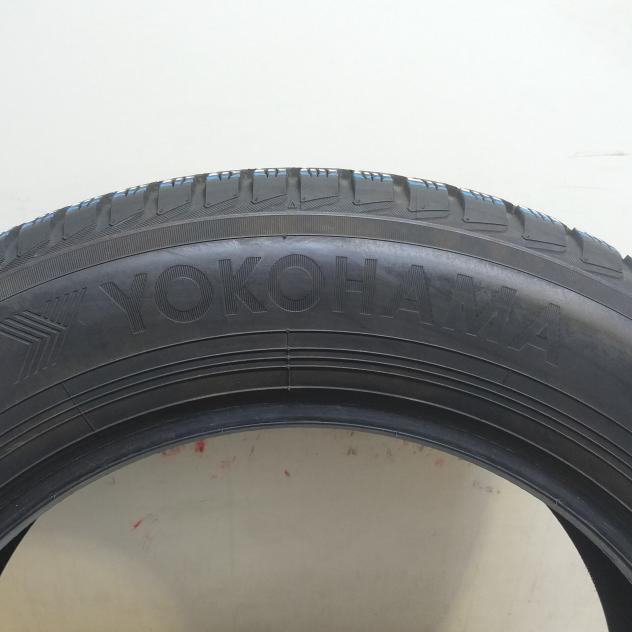 4 GOMME 235 60 18 YOKOHAMA A68240 - Foto 4