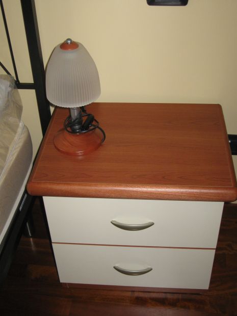 Due lampade da comodino