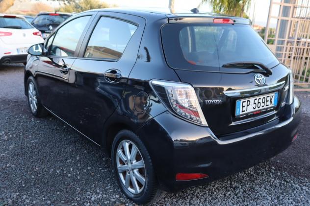 Toyota Yaris 1.5 Hybrid 5 porte Lounge - Foto 9