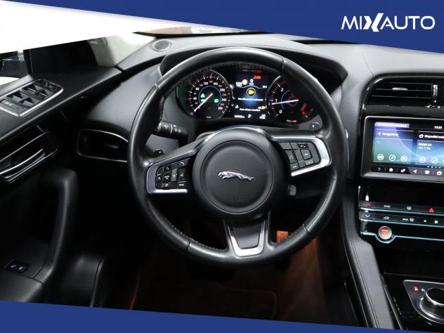 Jaguar F-Pace 2.0D I4 Pure AWD 180CV Auto - Foto 12