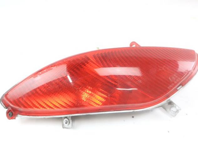 MALAGUTI MADISON S 200 01605800 FARO POSTERIORE DESTRA 02 - 06 RIGHT TAILLIGHT - Foto 2