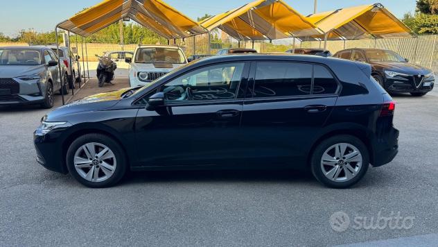 Volkswagen Golf 2.0 TDI 115 CV SCR Life neopatenta - Foto 9