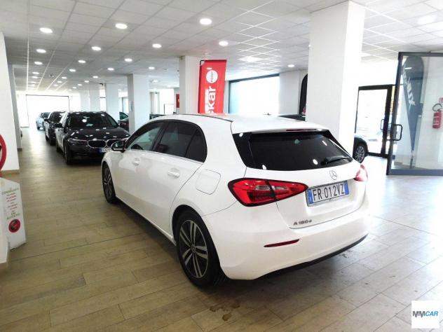 MERCEDES - Classe A - A 180 d Automatic 4p. Business - Foto 4