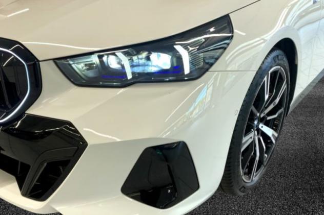 BMW 520 d 48V sDrive Touring Msport rif. 24049670 - Foto 4