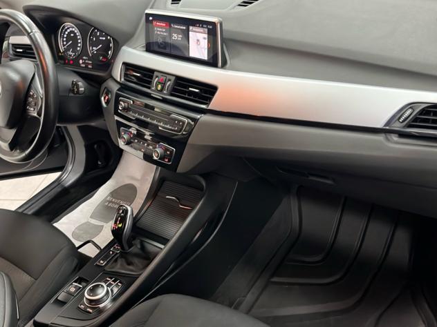 BMW X1 xDrive 18d XLine Plus automatico - Foto 10