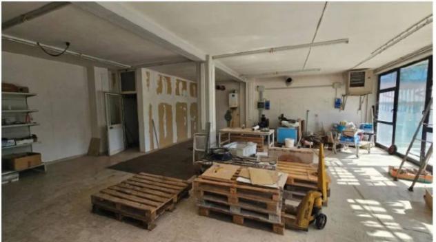 Immobile in asta di 931 m² in vendita a Deruta - Foto 2