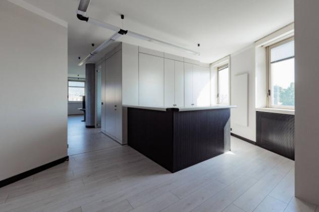 Palazzo / Stabile di 3100 m² con più di 5 locali in vendita a Brescia - Foto 13