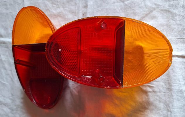 Coppia plastica posteriore originale vw maggiolino 6 volt 61/67 - usato - Foto 3