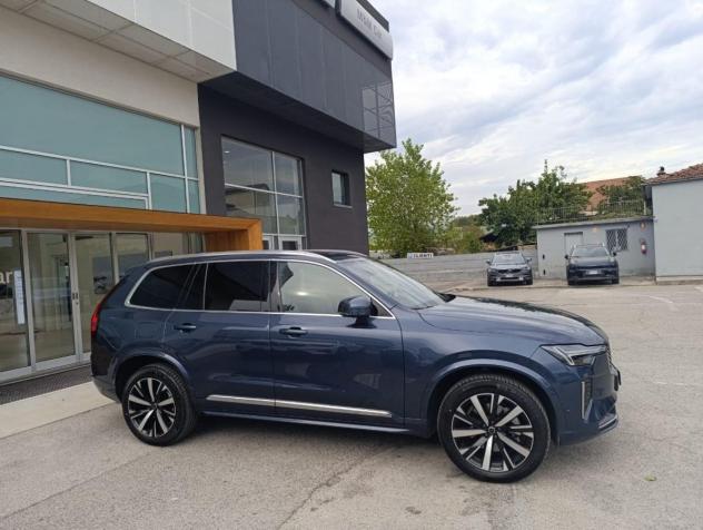 VOLVO - XC90 - B5 AWD Geartronic 7 posti Inscript. - Foto 2