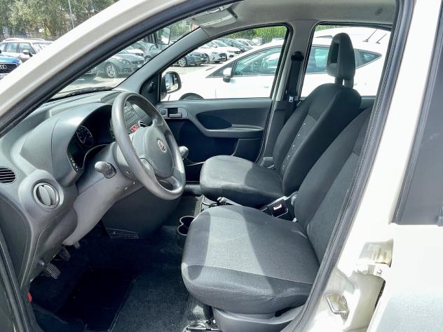 Fiat Panda 1.3 MJT 4x4 BLOCCAGGIO DIFF.-5POSTI - Foto 7