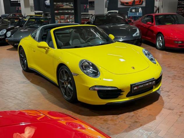 PORSCHE 991 Targa 4S Carboceramica -Racing Yellow-Unica rif. 23895152