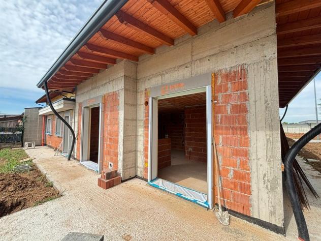 Villa singola di nuova costruzione in classe A3 con due unità abitative - Foto 9
