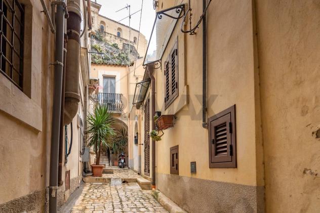 Casa Indipendente in vendita a Scicli, Centro Storico