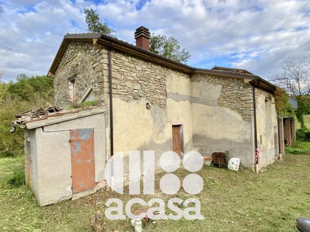 CASALE SEMI RISTRUTTURATO CON TERRENI - Foto 2