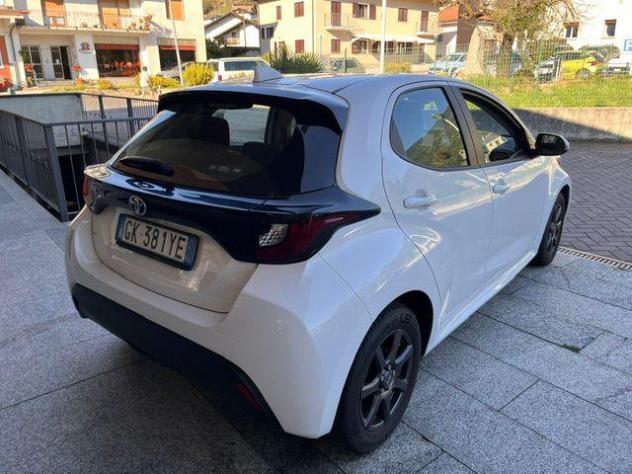 TOYOTA Yaris 1.0 5 porte Active rif. 24046310 - Foto 8