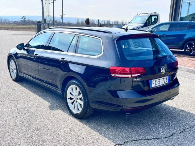Volkswagen Passat Variant 2.0 TDI DSG Business BlueMotion Tech - Foto 4