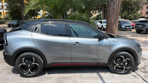 Alfa Romeo Junior Ibrida 1.2 136CV Hybrid eDCT6 ibrida SPECIALE 5.300KM PRONTA CONSEGNA ANCORA GARANZIA CASA MADRE - Foto 7