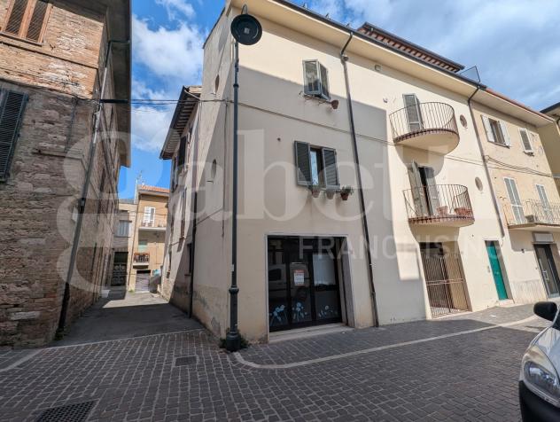 Negozio - Assisi . Rif.: 2026/AFFITTONEG700ACG