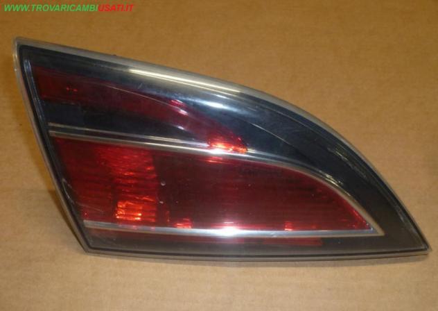 FANALE POST. PARTE INT. S. SW  Parti elettriche  Fanaleria  Fanali  Fanale post. sx. MAZDA - 6 - 01-03-2008 - 01-04-2010