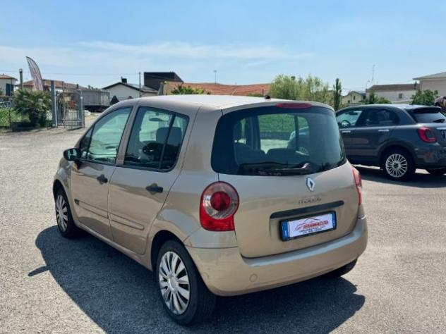 RENAULT Modus 1.2 16V Confort Privilège rif. 23790076 - Foto 5