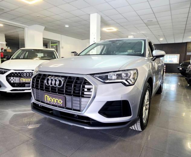 AUDI - Q3 - 35 TDI S tronic - Foto 3