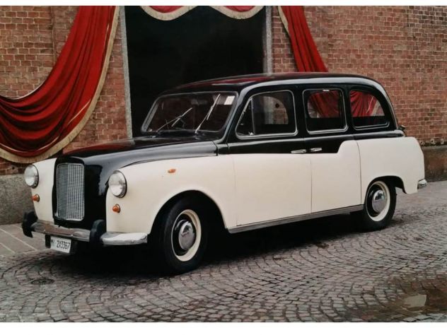 Aston Martin Taxi Austin