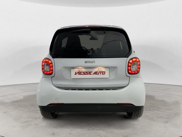 smart fortwo 70 1.0 52kW brabus style twinamic - Foto 5