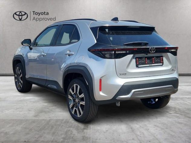 TOYOTA Yaris Cross 1.5H (130CV) Lounge E-CVT rif. 23775673 - Foto 5