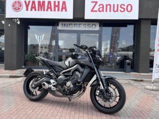 Yamaha MT-09 null