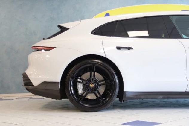 PORSCHE Taycan GTS Sport Turismo VENDITA / NOLEGGIO A BREVE E LUN rif. 22643341 - Foto 3