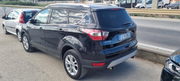 Ford Kuga 1.5 TDCI 120 CV S&S 2WD Titanium - Foto 2