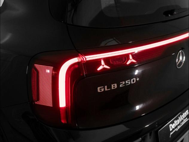 Mercedes-Benz GLB EQ GLB 250+ con tecnologia EQ AMG Line Advanced Plus - Foto 8