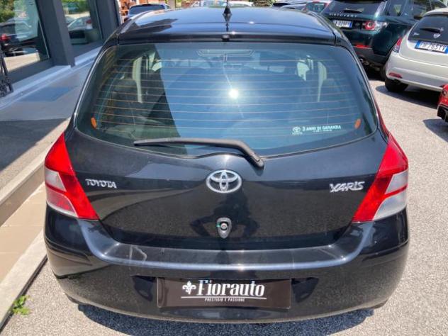 TOYOTA Yaris 1.3 5 porte Sol rif. 23836137 - Foto 4
