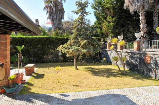 Villetta bifamiliare in vendita a Nicolosi